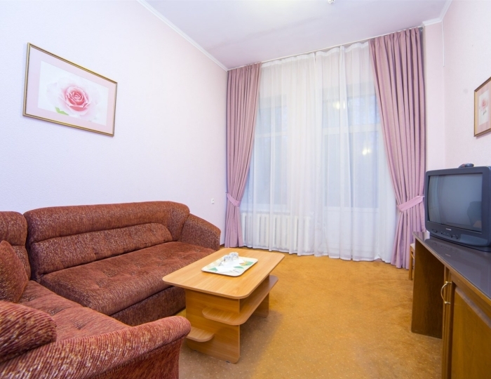 «Стандартный» 2-комнатный двухместный номер - Парк-отель «Покровское»