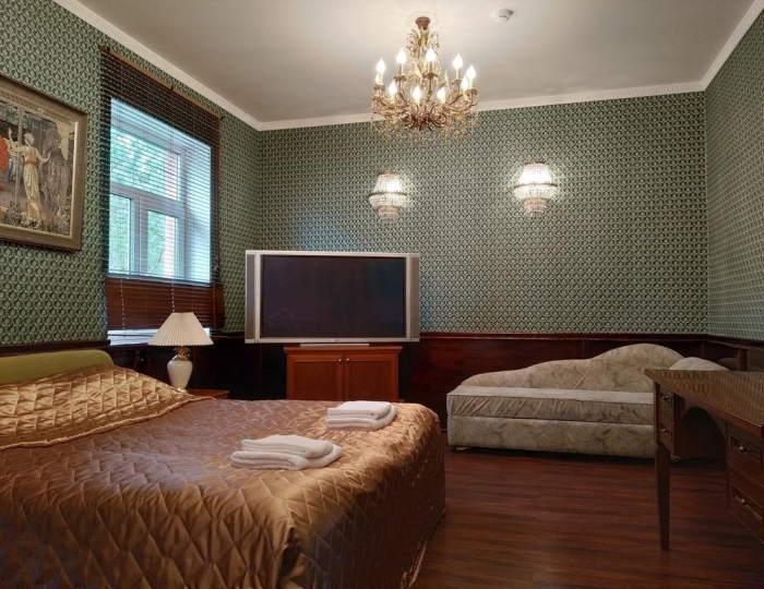 «Царский» номер - Парк-отель «Покровское»