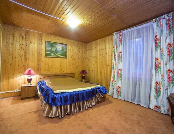 Коттедж шестиместный с видом на озеро - Парк-отель «Покровское»