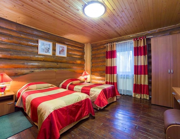 Коттедж восьмиместный с видом на озеро - Парк-отель «Покровское»